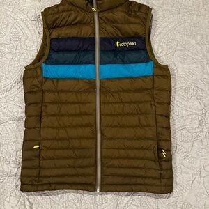 Cotopaxi Puffy Vest
